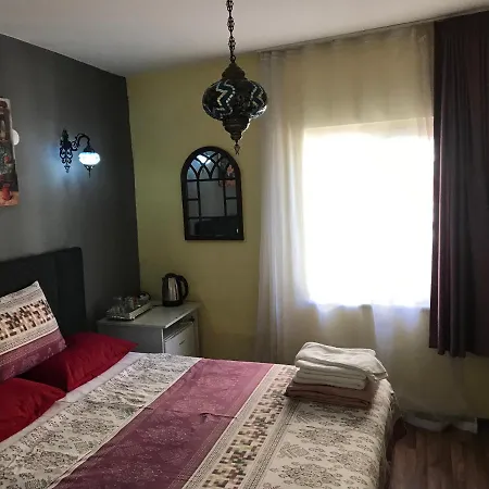 Bed & Breakfast Marmara House&apartments