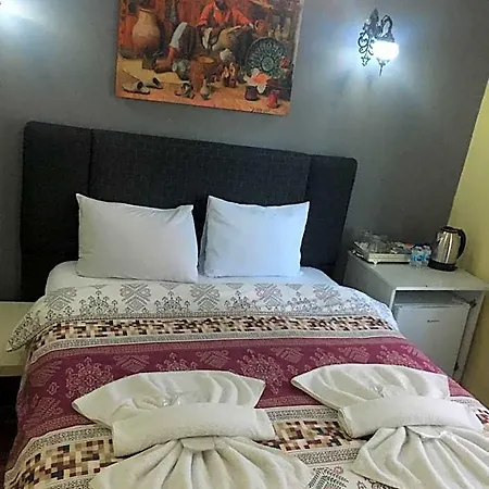 Bed and Breakfast Marmara House&apartments 4*