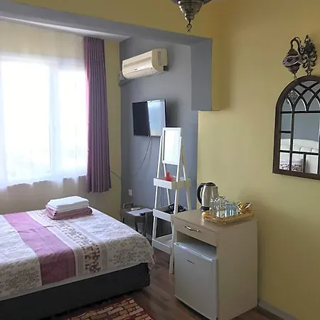 Bed and Breakfast Marmara House&apartments 4*