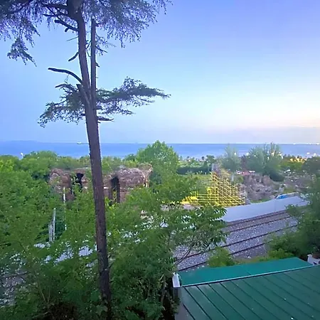 Bed and Breakfast Marmara House&apartments 4*