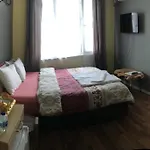 ベッド・アンド・ブレックファスト Marmara House&apartments 4*