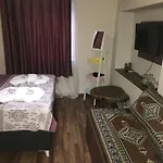 Marmara House&apartments ベッド・アンド・ブレックファスト